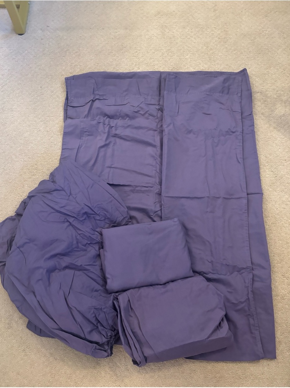 Perfect Condition! Bedding Set for Dorm Room (Twin XL) - Picture 12 of 13